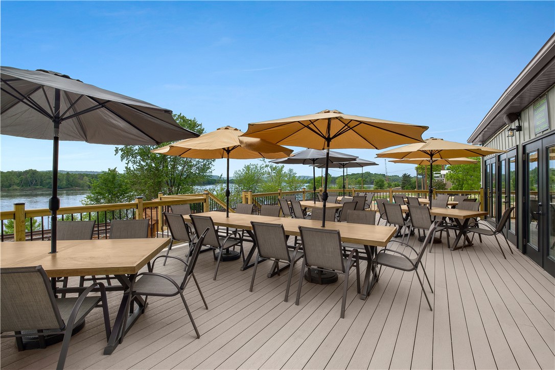 112-115 N Shore Drive Fountain City WI 54629 — photo 26