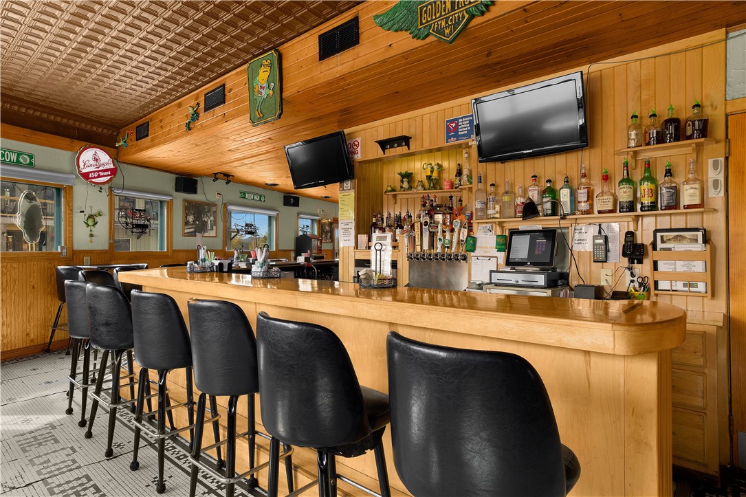 112-115 N Shore Drive Fountain City WI 54629 — photo 41