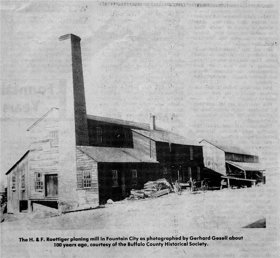 112-115 N Shore Drive Fountain City WI 54629 — photo 6