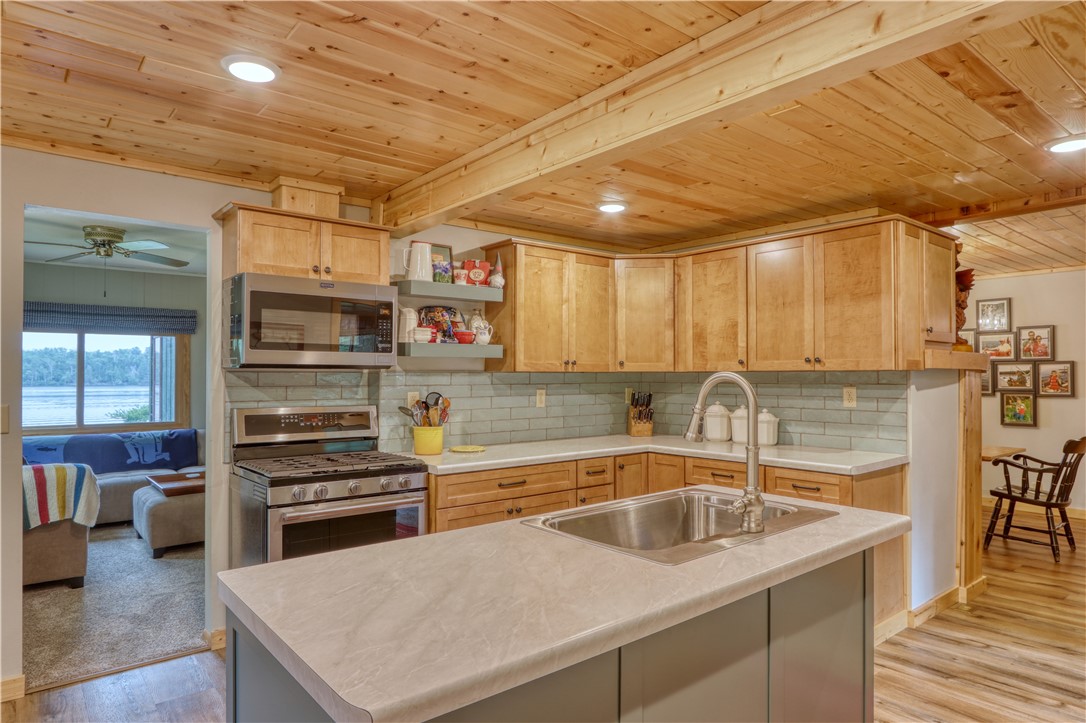 11518 S Lakeside Street, Solon Springs, WI — photo 17