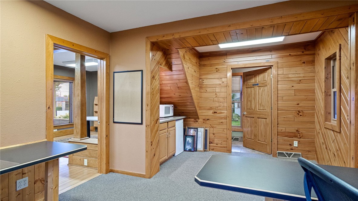 209 E Division Street, Neillsville, WI