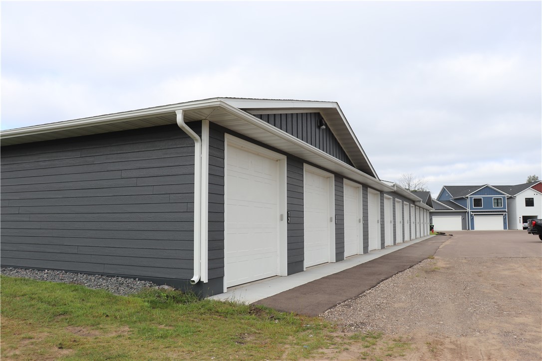 2301 Lake Road Altoona WI 54720 — photo 30