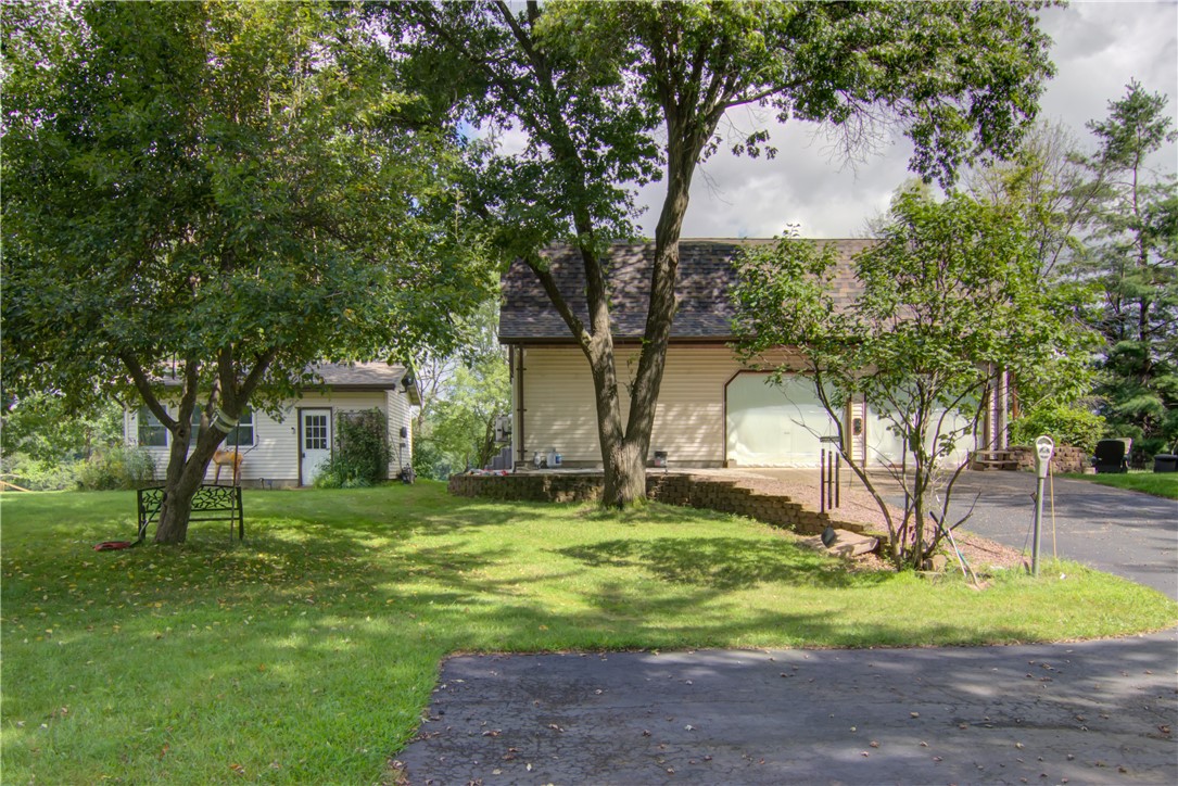 9498 27th Avenue, Eau Claire, WI