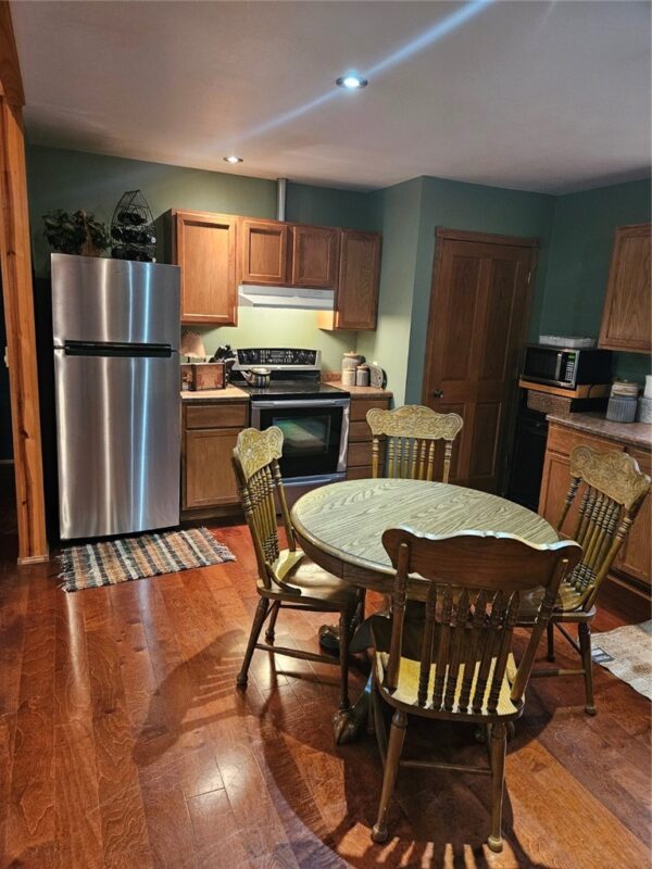 1358 21 3/4 Street, Cameron, WI — photo 17