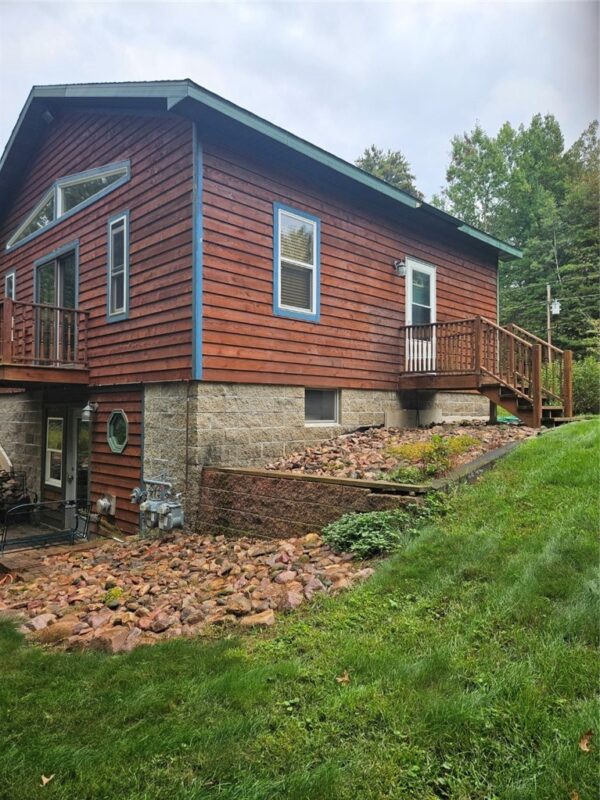 1358 21 3/4 Street, Cameron, WI — photo 5