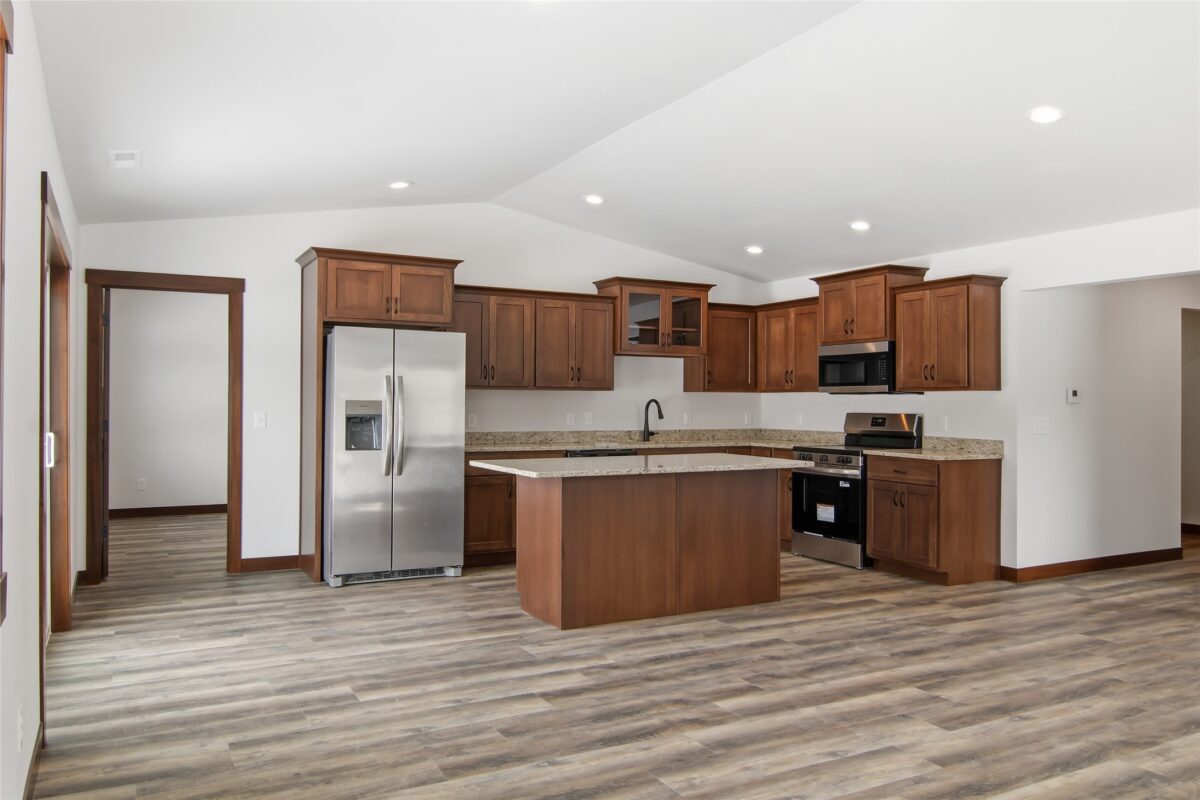 1806 Dorret Road Eau Claire WI 54703 — photo 8
