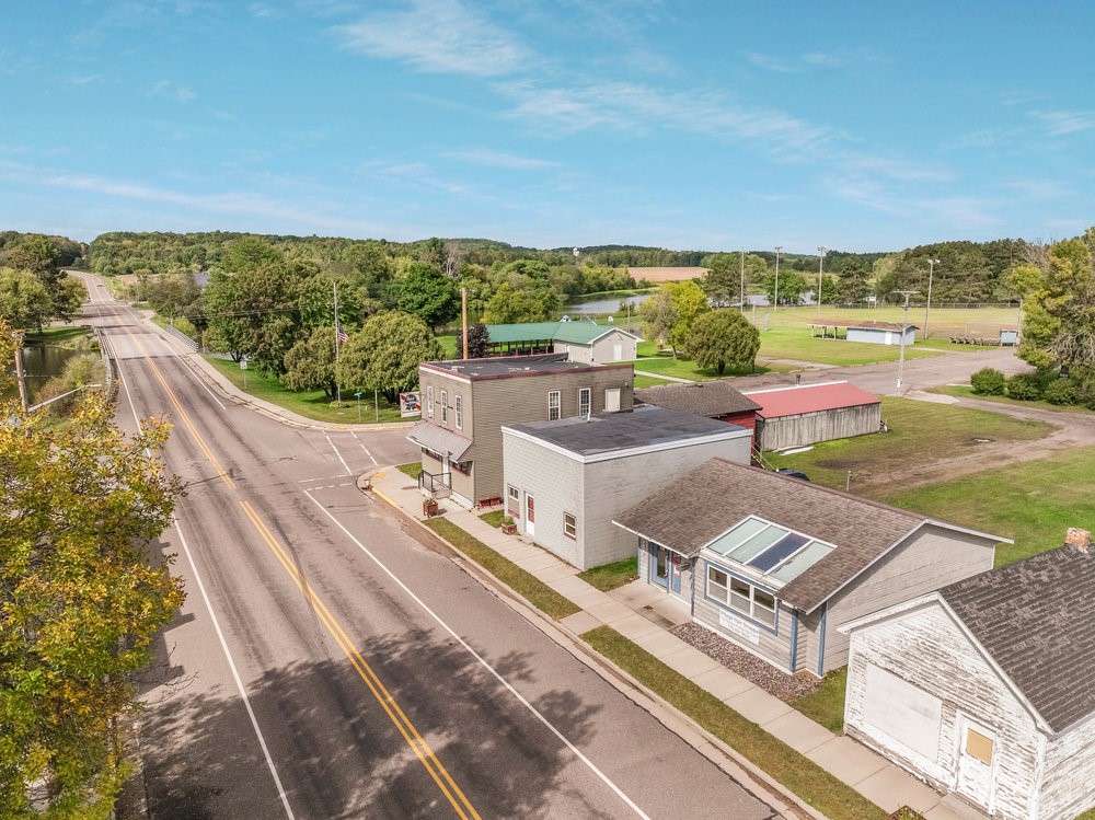 231 W Dallas Street Dallas WI 54733 — photo 3