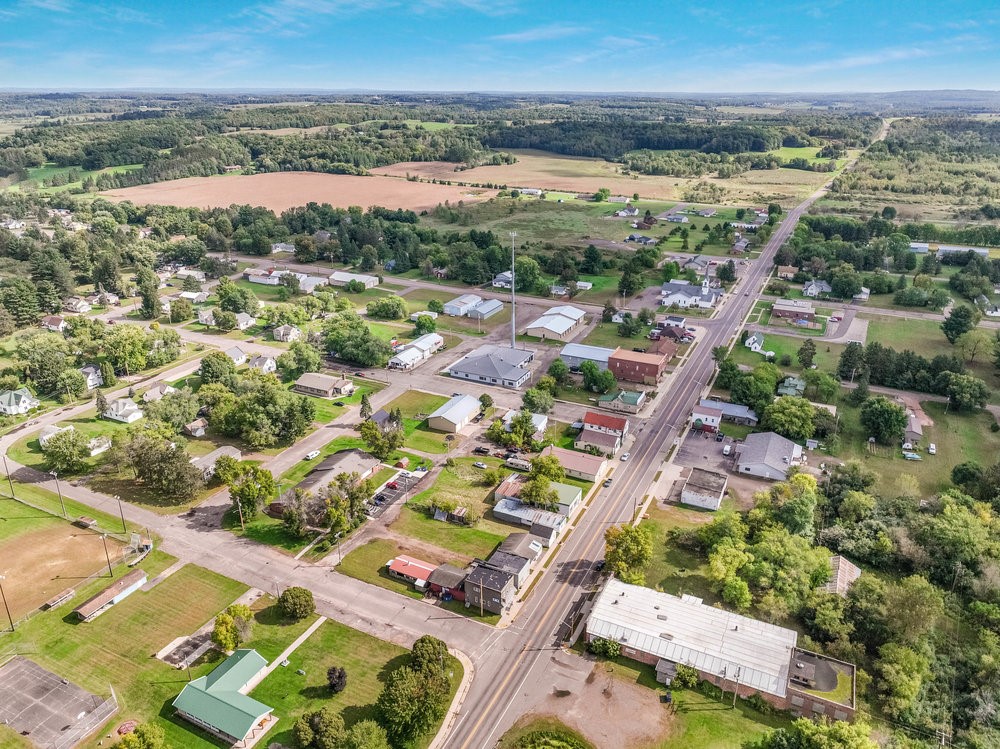 231 W Dallas Street Dallas WI 54733 — photo 35