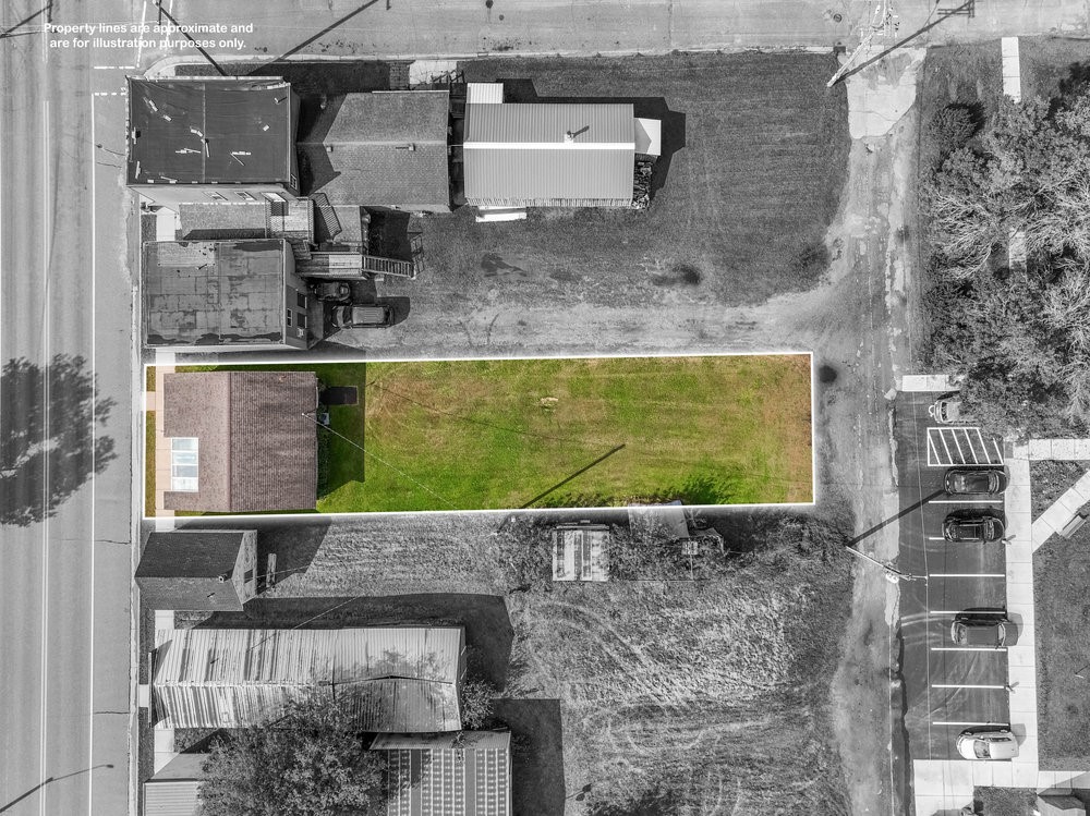 231 W Dallas Street Dallas WI 54733 — photo 4