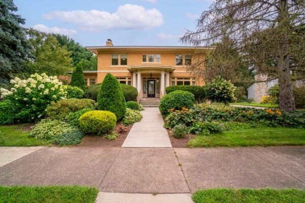 707 W Columbia Street, Chippewa Falls, WI