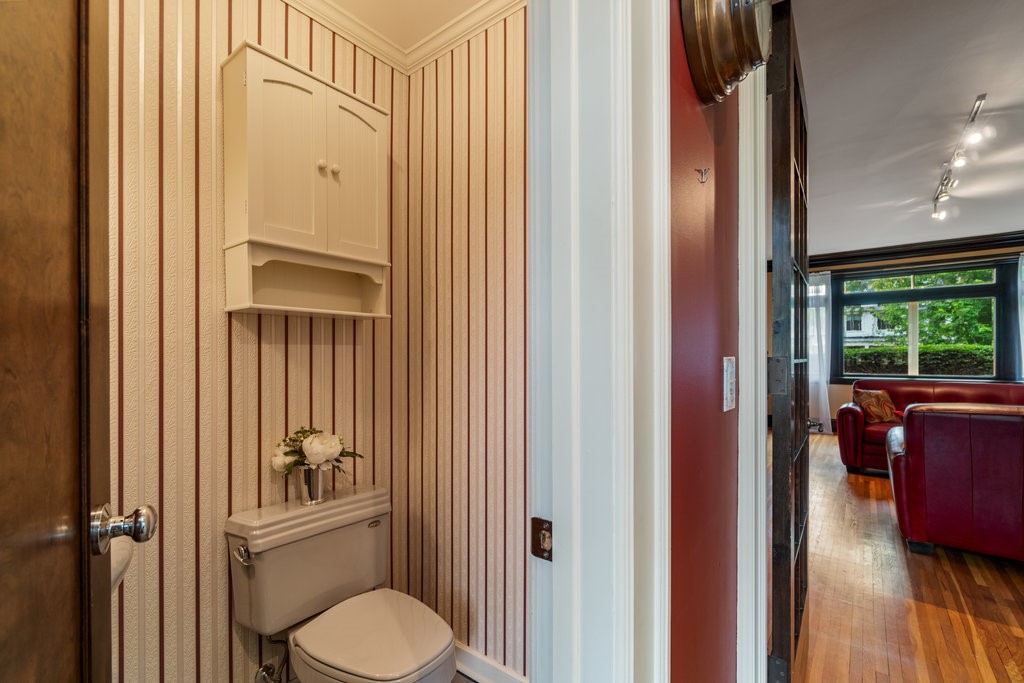 707 W Columbia Street, Chippewa Falls, WI — photo 18