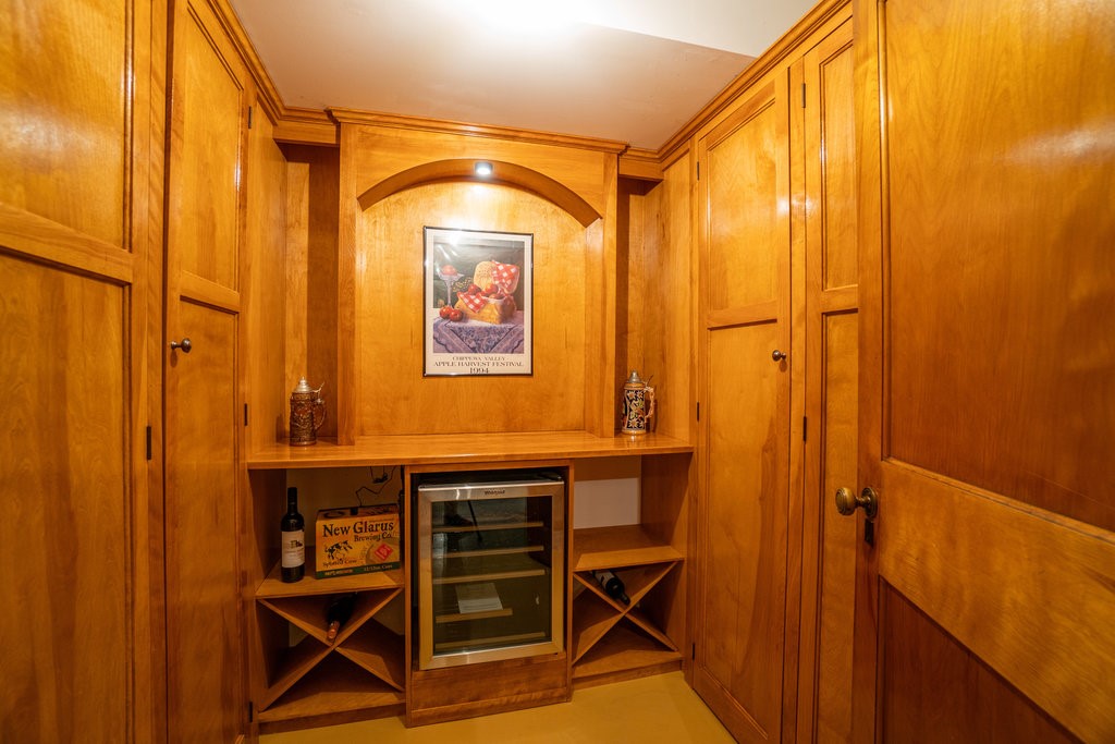 707 W Columbia Street, Chippewa Falls, WI — photo 31