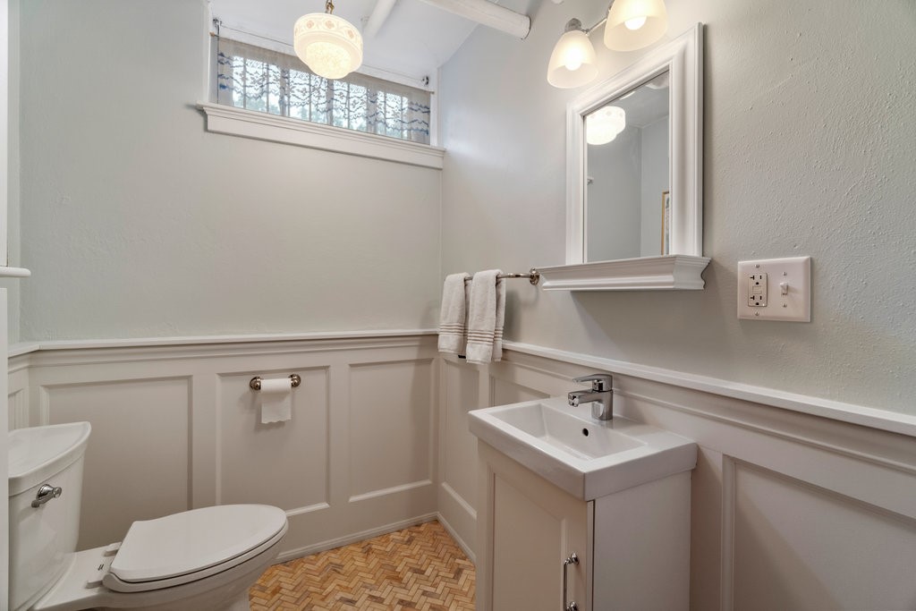 707 W Columbia Street, Chippewa Falls, WI — photo 35