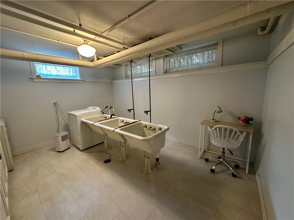 707 W Columbia Street, Chippewa Falls, WI — photo 50