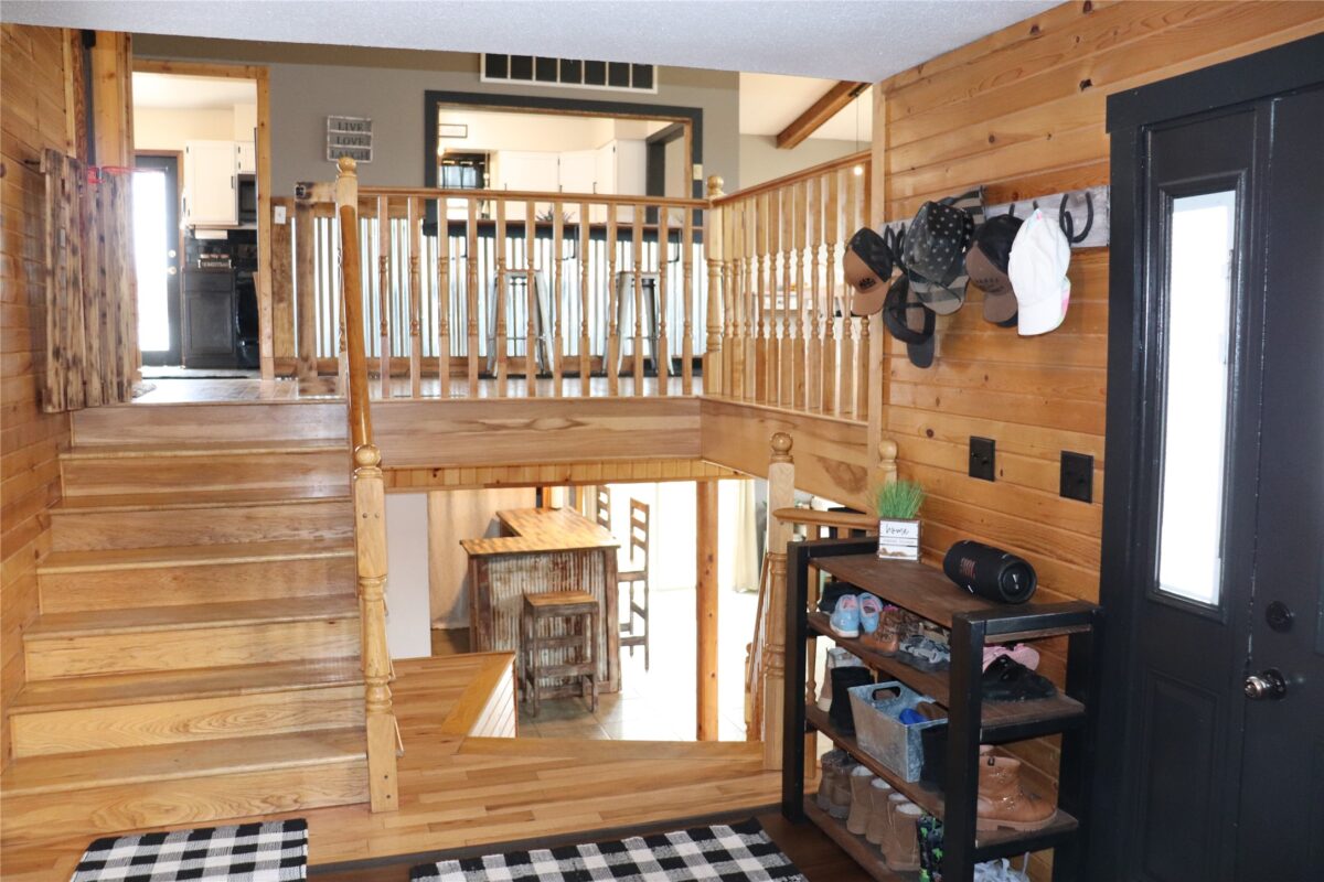 50818 East Street Osseo WI 54758 — photo 36