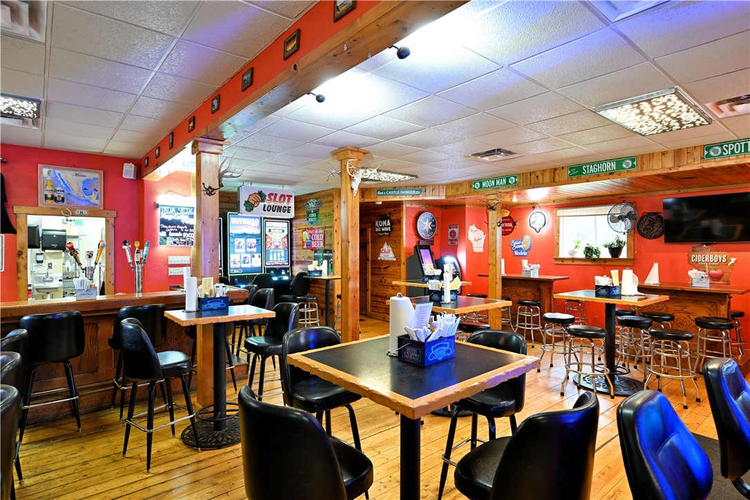 6098 S State Highway 35 Superior WI 54880 — photo 15