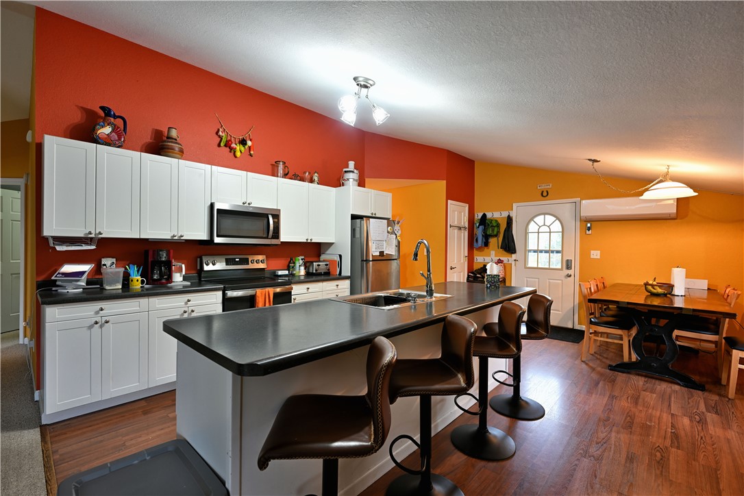 6098 S State Highway 35 Superior WI 54880 — photo 38