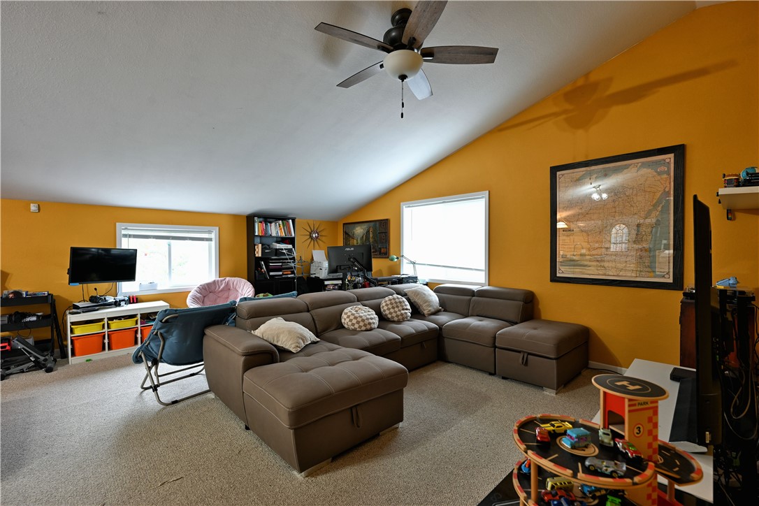 6098 S State Highway 35 Superior WI 54880 — photo 41