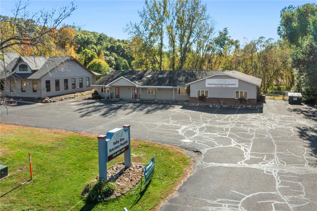 821 US Highway 8, St Croix Falls, WI