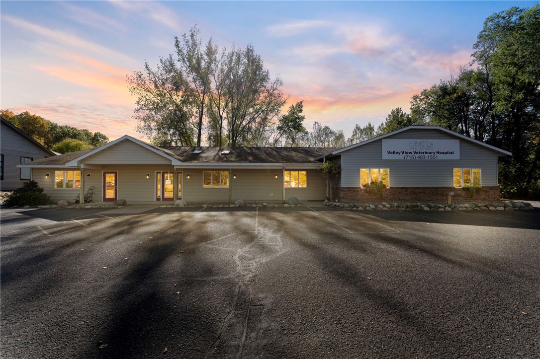 821 US Highway 8, St Croix Falls, WI