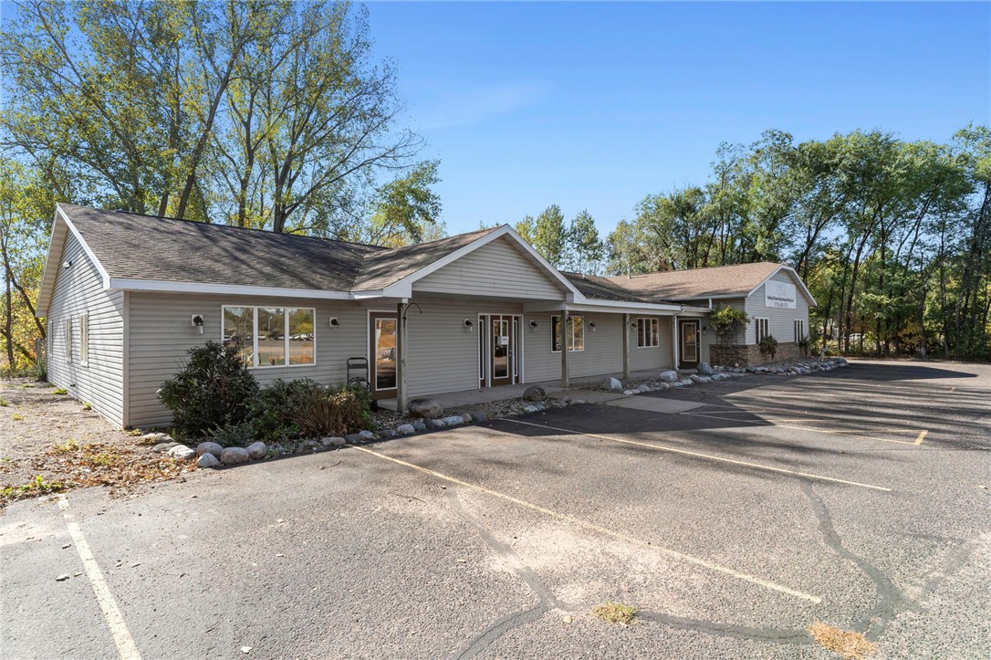 821 US Highway 8, St Croix Falls, WI