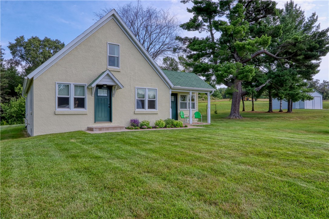 N9156 Tripp Road, Springbrook, WI — photo 6