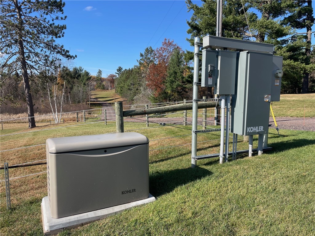 N9156 Tripp Road, Springbrook, WI — photo 8