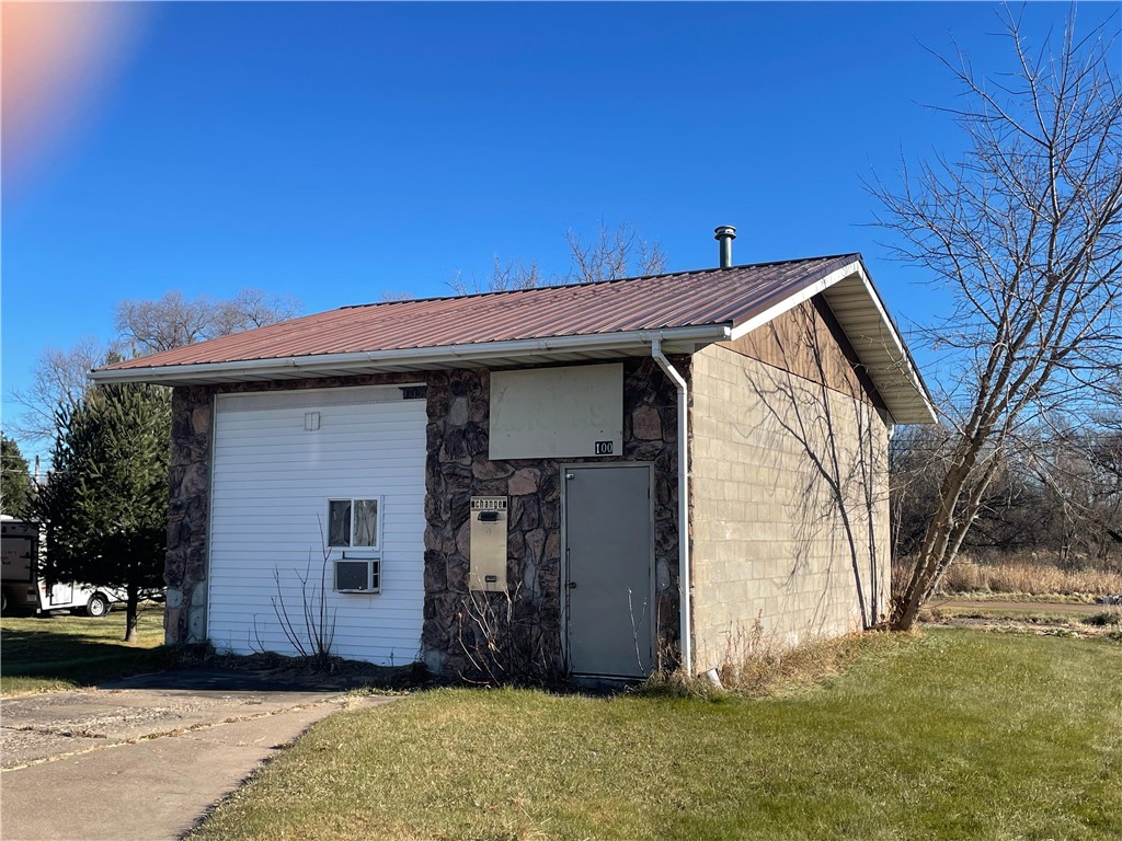 100 N Main Street Butternut WI 54514 — photo 2