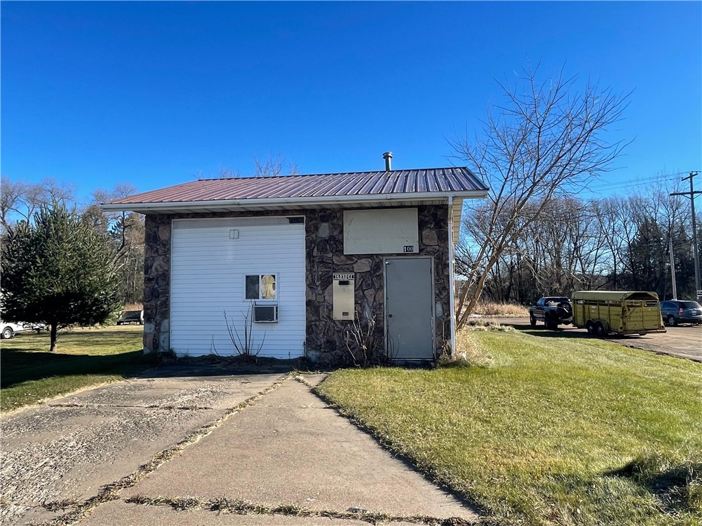 100 N Main Street Butternut WI 54514 — photo 9