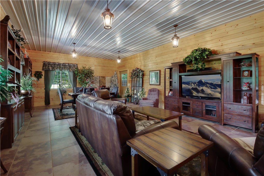 10351-Hwy-27-Cadott-WI-54727-4