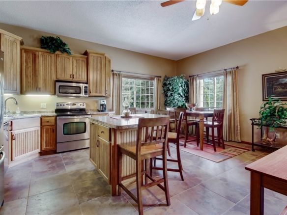 Residentialhouse for sale picture with an address of  10351 Hwy 27  in Cadott and a list price of 1000000