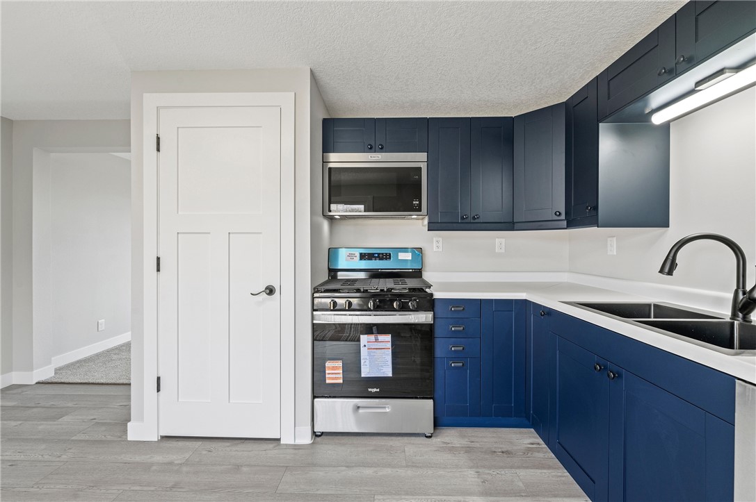 1110-Eulaine-Hammond-WI-54015-1