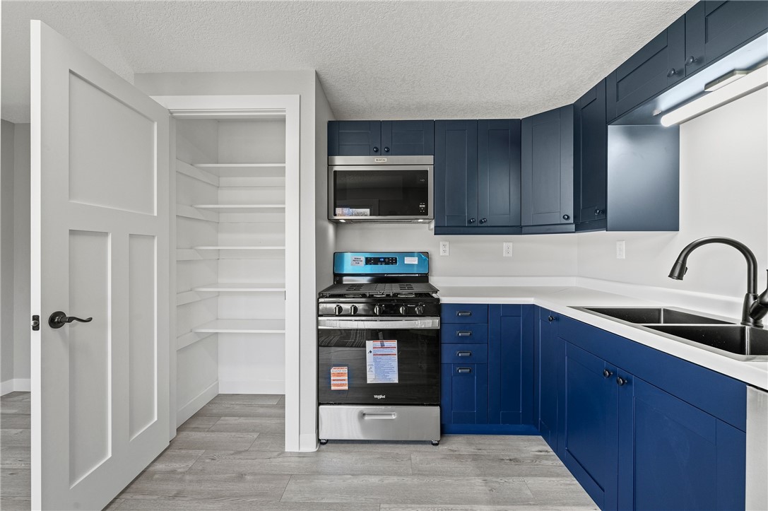 1110-Eulaine-Hammond-WI-54015-2