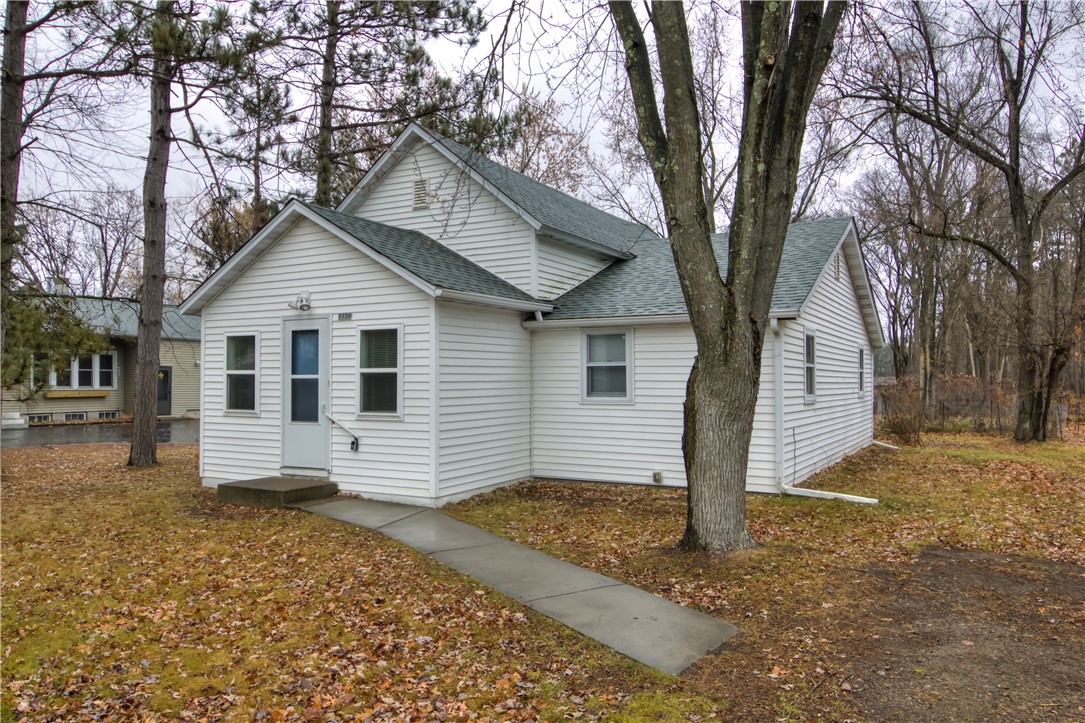 1130-2nd-Bruce-WI-54819-7