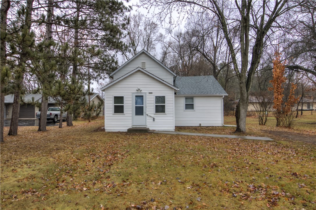 1130-2nd-Bruce-WI-54819-8