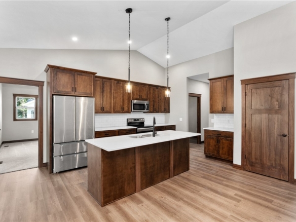 Residentialhouse for sale picture with an address of  1138 Craven Court in Eau Claire and a list price of 519900