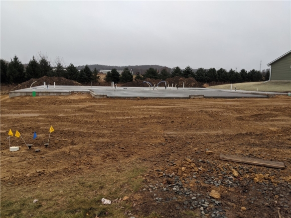 Residentialhouse for sale picture with an address of  12135 Norway Road in Osseo and a list price of 289900