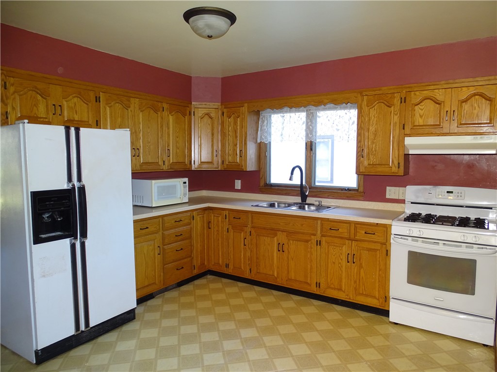 1222-Durand-Durand-WI-54736-1