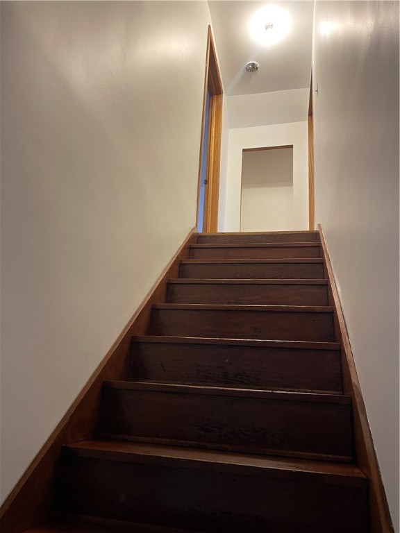 13024-9th-Osseo-WI-54758-2