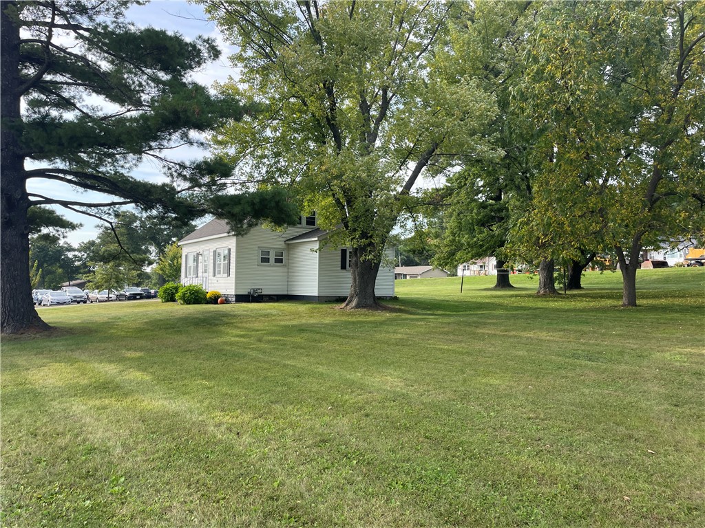 13024-9th-Osseo-WI-54758-6