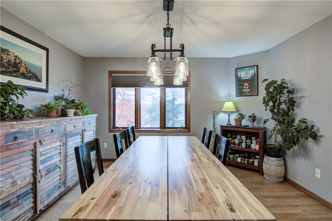 1314-16th-Menomonie-WI-54751-1