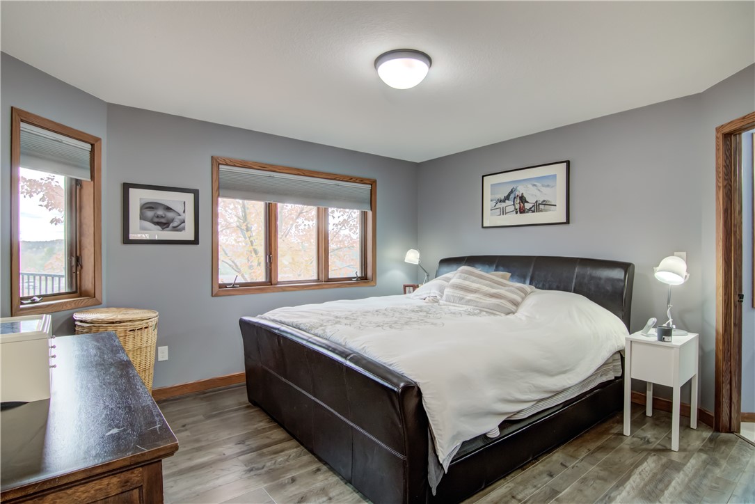 1314-16th-Menomonie-WI-54751-5