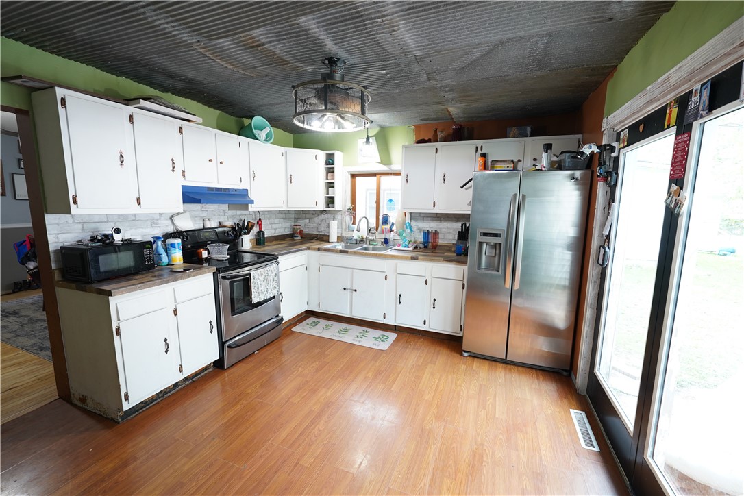 1320-Douglas-Menomonie-WI-54751-2