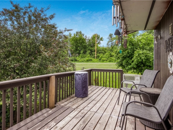 Residentialhouse for sale picture with an address of  1388 13 1/2 Avenue in Barron and a list price of 199000