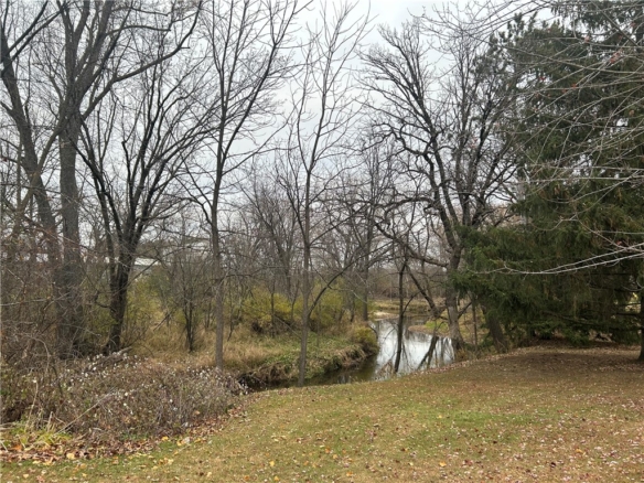 Residentialhouse for sale picture with an address of  14000 10th Street in Osseo and a list price of 375000