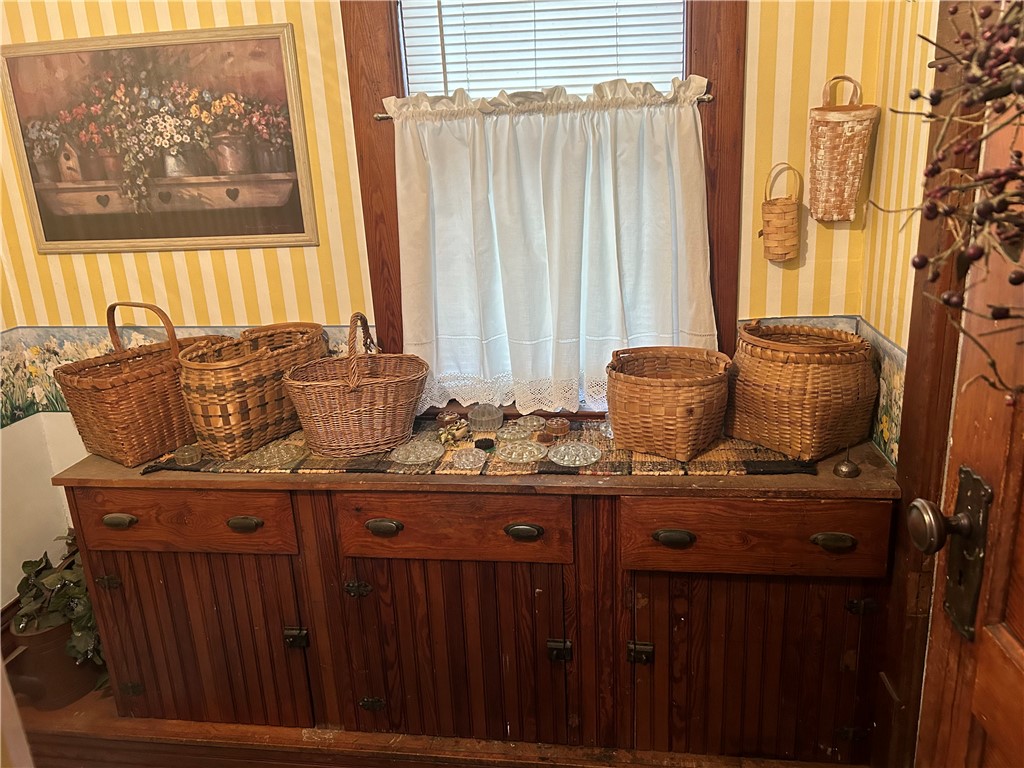 14000-10th-Osseo-WI-54758-4