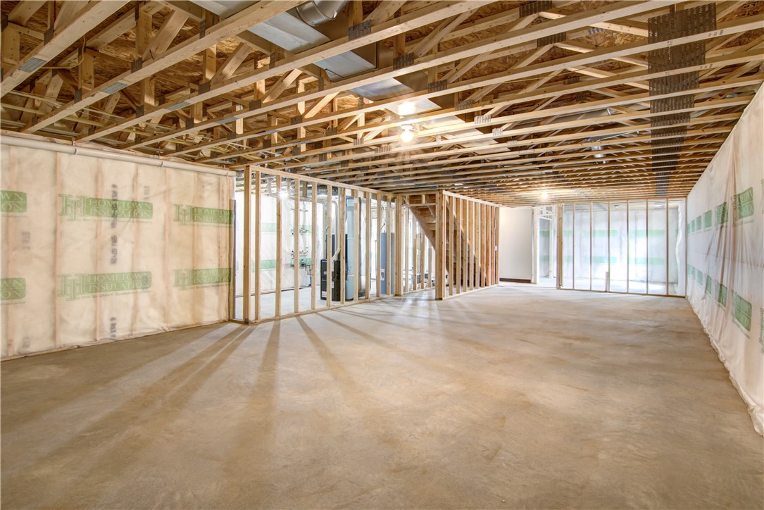 14075-42nd-Chippewa-Falls-WI-54729-5