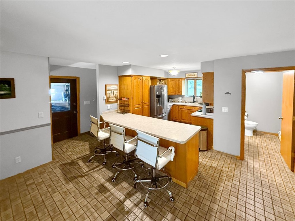 1409-Marshall-Rice-Lake-WI-54868-5