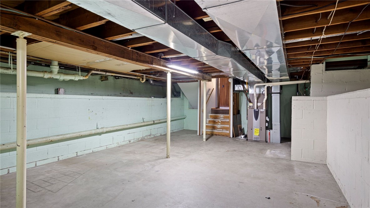 1413-Clairemont-Eau-Claire-WI-54701-6