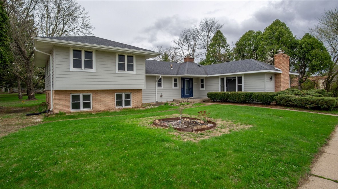 1413-Clairemont-Eau-Claire-WI-54701-7